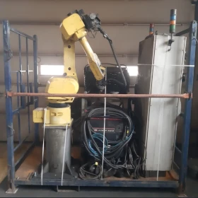 The FANUC System R-J3iB Mate, manufactured in 2007