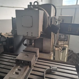 Universal Milling Machine WMW Heckert FU450R-51 | Year 2009 | Large Table 1800x450 mm