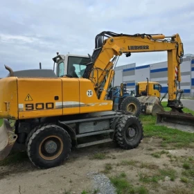Wheel Excavator LIEBHERR A 900 C Litronic – POWER AND PRECISION (2011)